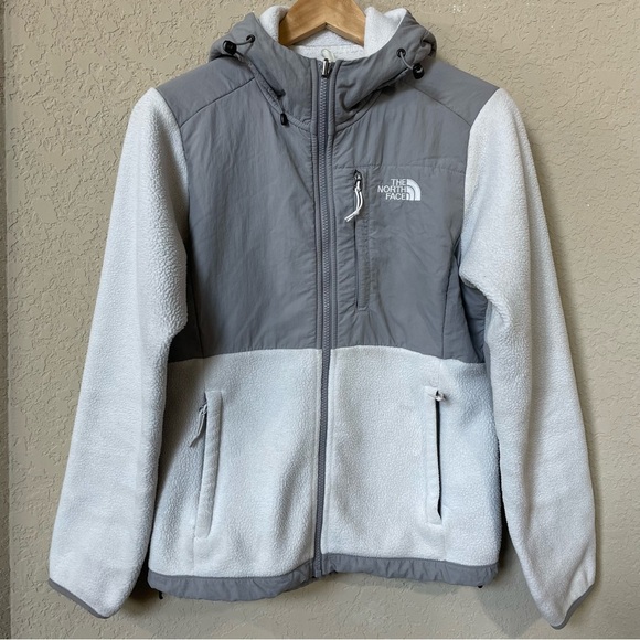 The North Face Jackets & Blazers - The North Face Denali Jacket Grey White Women Small Polartec Hooded Full Zip